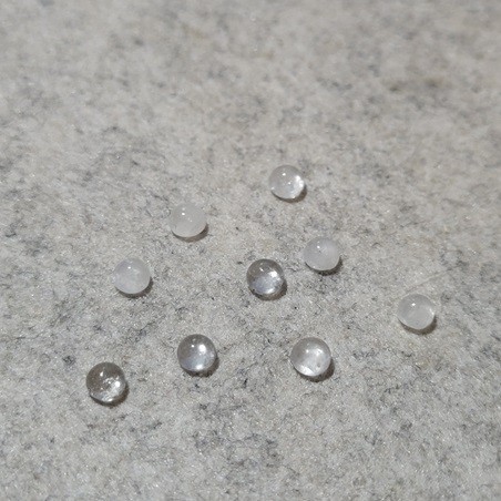 Bergkristall Quarz Cabochon, 4 mm