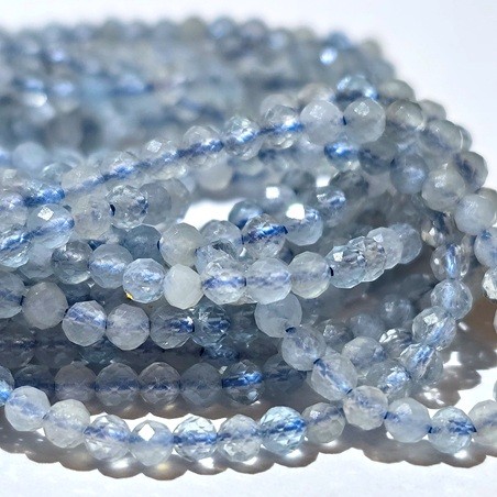 Aquamarin-Perlen, facettiert, rund – 2~2.5 mm